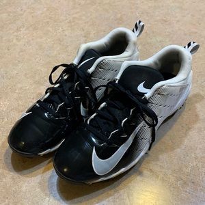 Football cleats